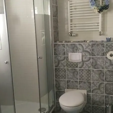 Bursztynowa Komnata Kwatera prywatna Ustka