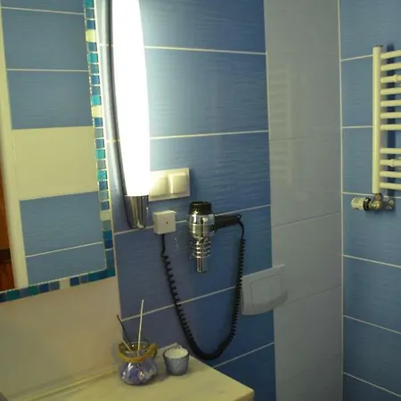 Bursztynowa Komnata Kwatera prywatna *